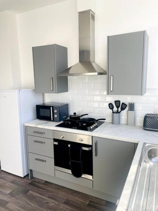 #2Bs 1 Bed Serviced Apartment Derby Eksteriør billede